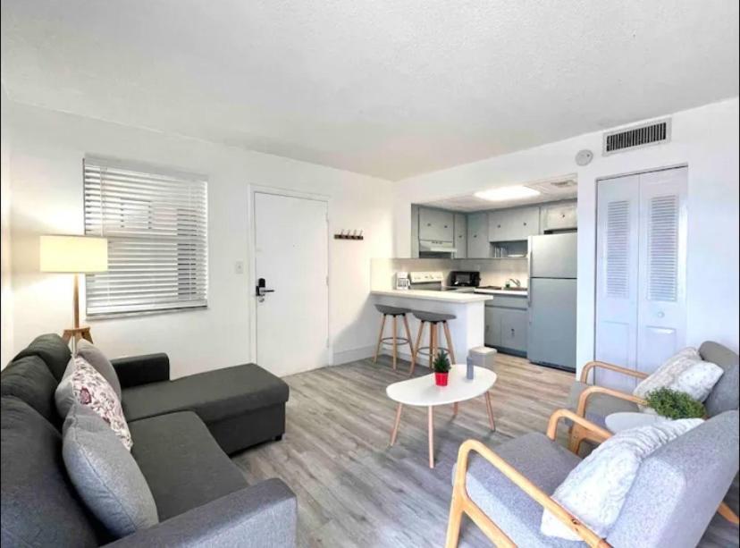 Miami International Airport 1 Apartment Exterior photo